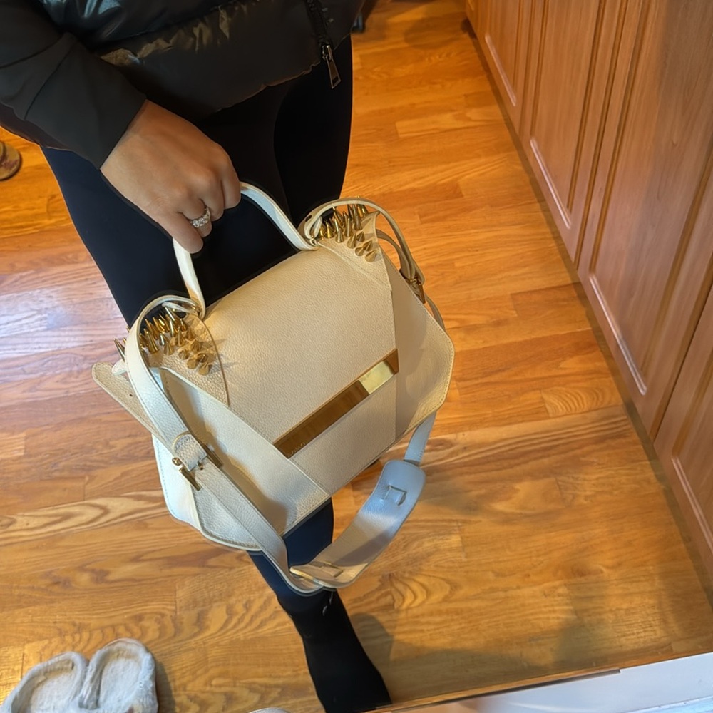 BRAND NEW LYA|LYA Bag